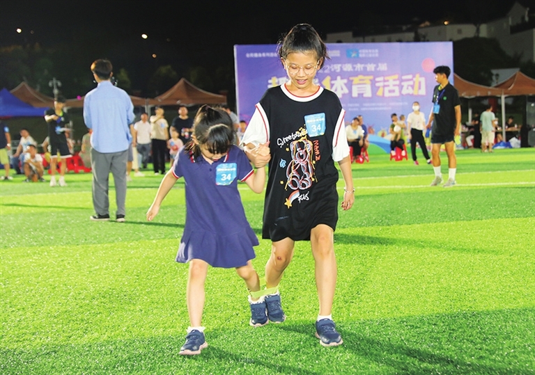 99effeac3e37e0da1c154262fce2b90d_0822005_001_07_s.jpg